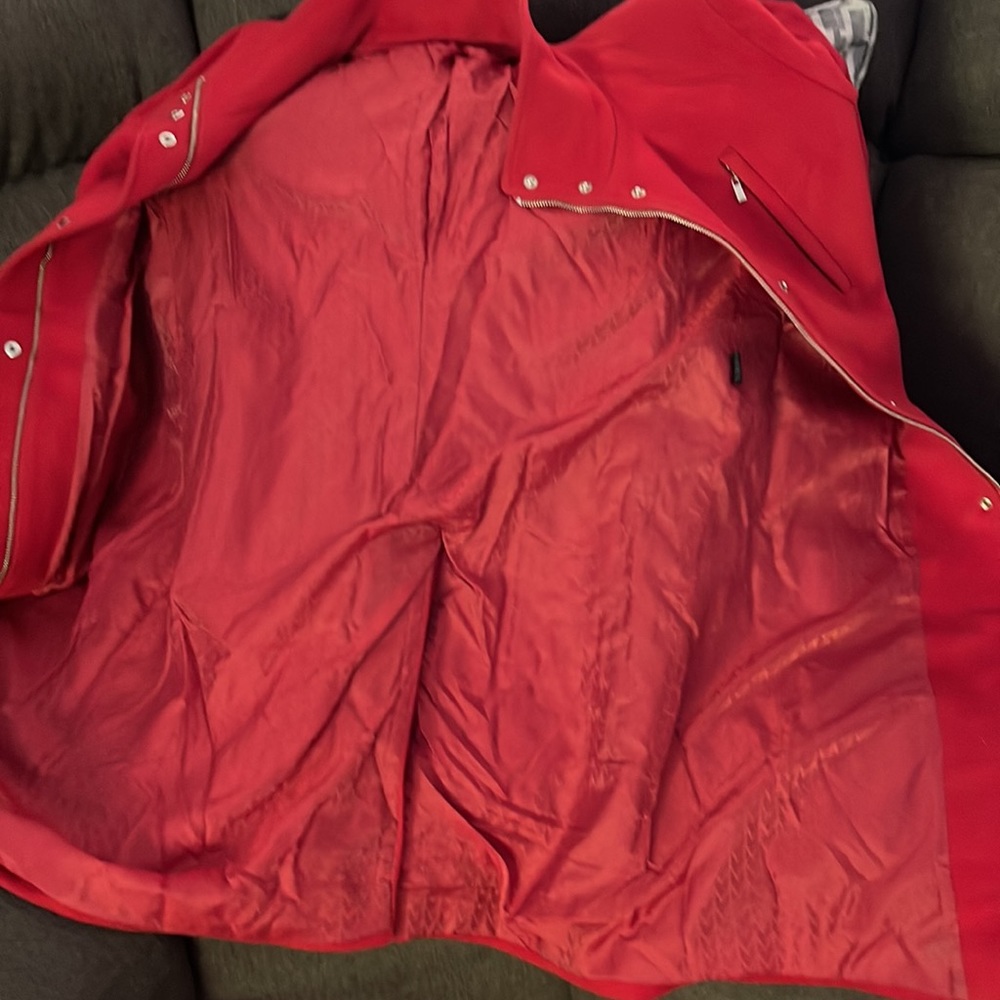 MICHAEL KORS RED WOOL COAT! Zipper & Snap Close Front & Low Pockets. Zip top pkt - Picture 8 of 12